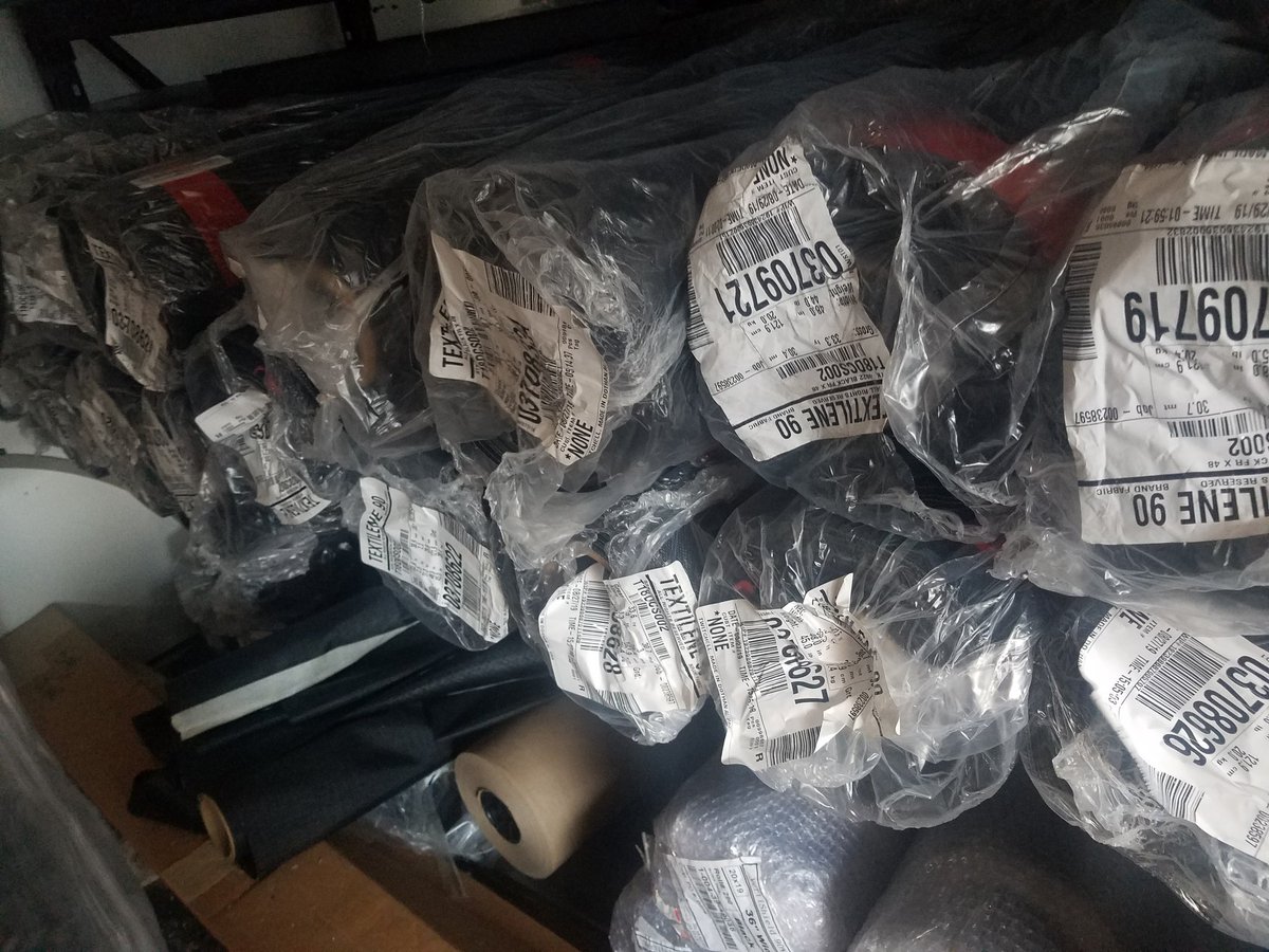 windowscreenmfg's tweet photo. Nearly 1000 rolls ready to be shipped or for pickup!!
#Twitchell #SolarScreens #Americanmade #WindowScreenManufacturers https://t.co/onpqpMjV1W