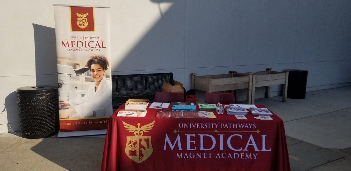 monisilvers's tweet photo. #upmedicalmagnet recruitment #3 of the week.
#nodaysoff #studentsfirst #medicalpathways #medicalhighschool #phoenixrise @LASchools @LAUSDLDSouth https://t.co/Uqelxk4ELk