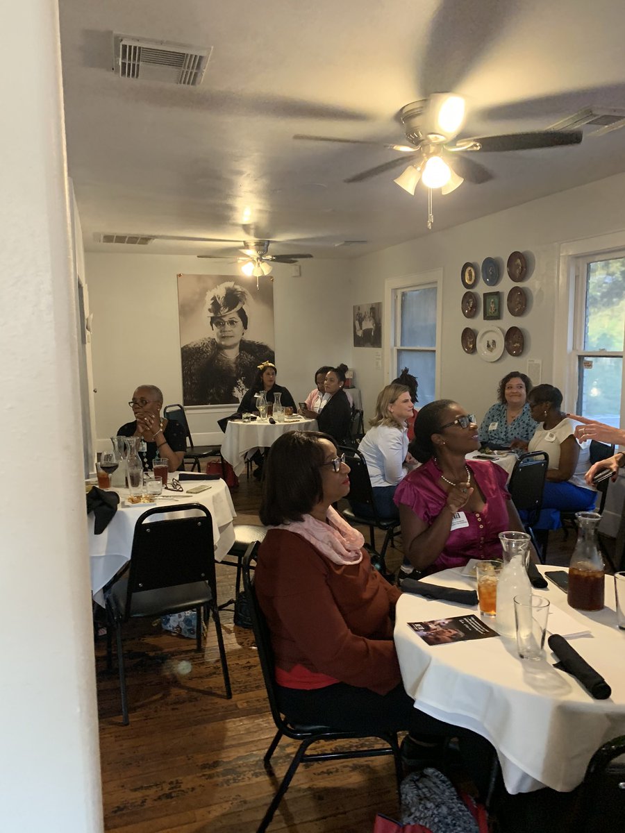 annaepacilio's tweet photo. Kicking off a convo with @RepThierry146 and Amy O’Rourke at Lucille’s in Houston! Amy’s addressing women’s health disparities nationwide, and hearing stories from educators and organizations working to advocate for better access to affordable care for women and women of color. https://t.co/QKlTaLZvMU