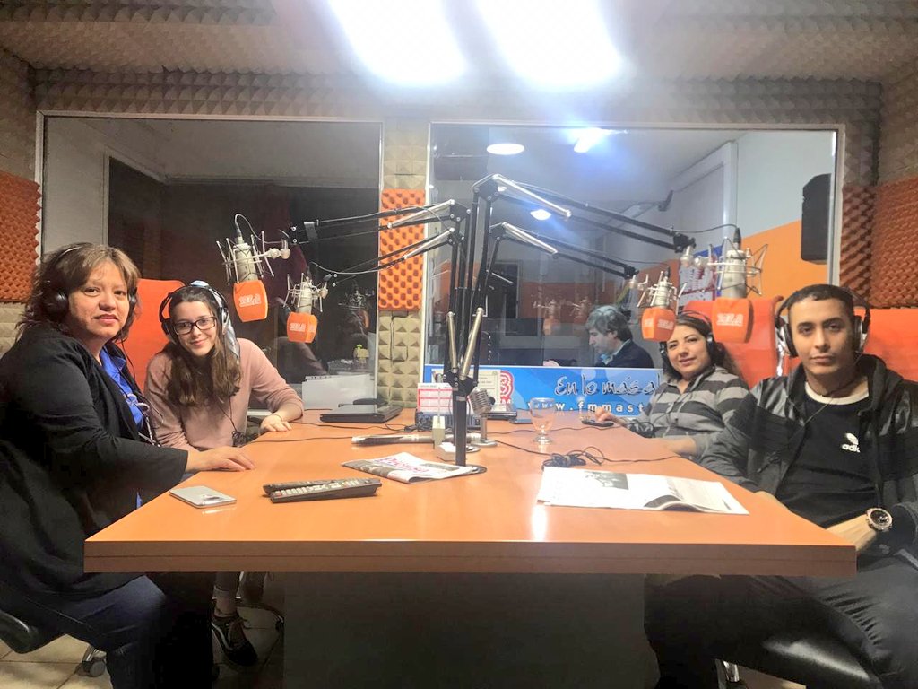 PrensaCENT11's tweet photo. Hoy los estudiantes de la asignatura Comunicación Radiofónica de 2° año de la TS en Comunicación Social,  hacen sus prácticas en FM Master's de nuestra ciudad junto a la profesora Gimena Contreras. Los alumnos son Marta Sequeira, Sofía Magoia, Marcos Toledo y Marcela Tolaba. https://t.co/fzugGTF1MK