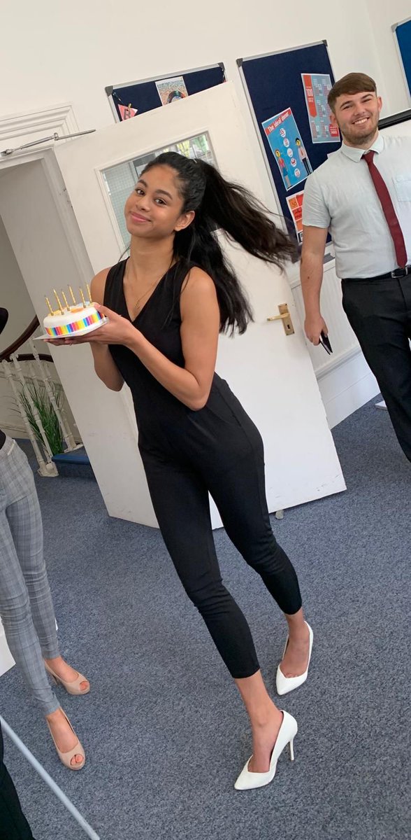 MonumentPromo's tweet photo. We love birthdays 🎂

There have been a couple special ones recently; both Heather and Kim! 

#MonumentMoments #HappyBirthday #Swindon https://t.co/9IkuXuF8sk