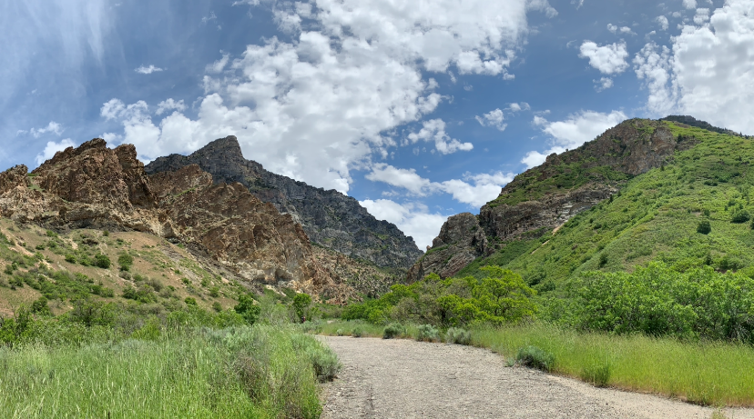 UtahValleyCC's tweet photo. We are nearby many unique outdoor experiences. Check them out while you're here! https://t.co/KOFrC4clIg

#WhyProvoWednesday #UVCC #UtahValleyCC #UtahOutdoors #Provo #Hiking #UtahHiking #UtahHikes #Outdoors #EventSpace #UtahEvents #UtahEventSpace #Receptions #UtahReceptions https://t.co/PvTW6RZtAB