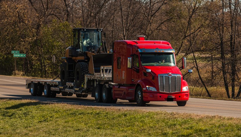 Do you have #heavymachinery that needs to be moved? We're ready to help. Contact us about our fair pricing on flatbed shipping. Plus, your freight is always insured under Daseke Logistics.