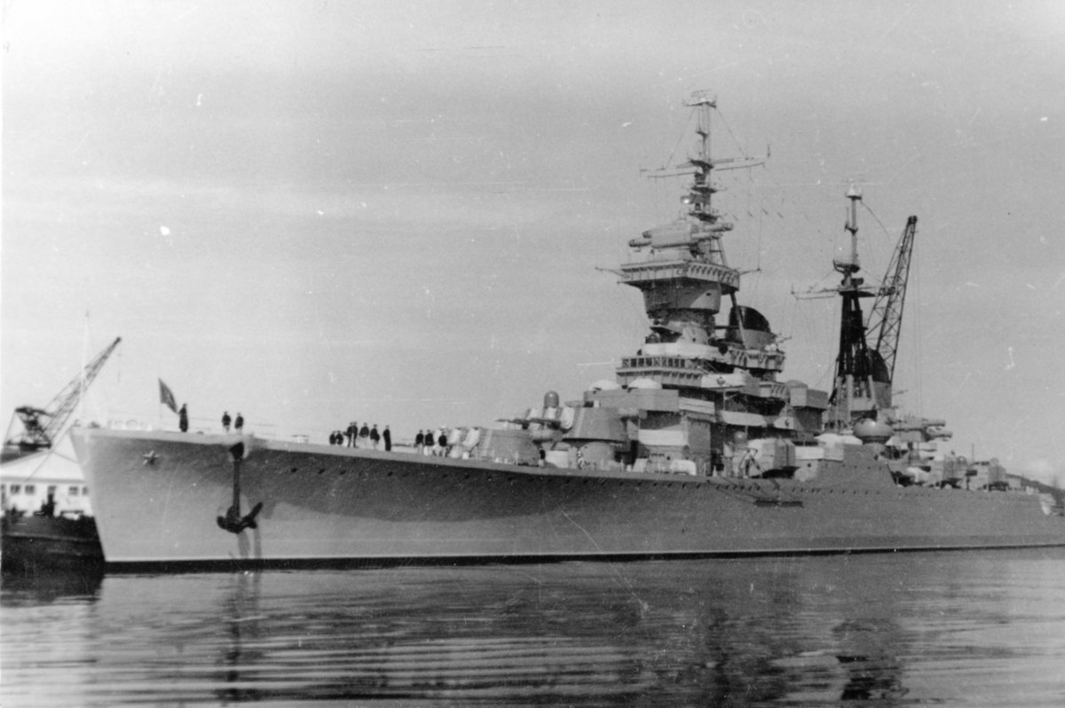 ソ連海軍68bis型軽巡洋艦 スヴェルドロフ型巡洋艦 の一覧 Togetter