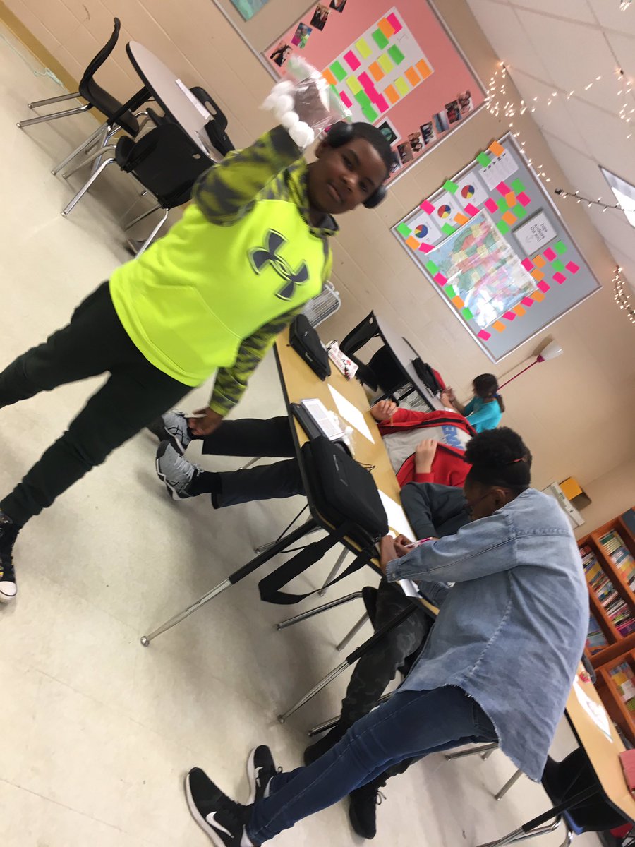 vhickerson3's tweet photo. We are working on adding sensory detail to our Narrative writing. Yesterday we did a smell test to see if we could recognize common household spices and baking extracts, and we used adjectives to describe these smells. #fmsteach #fultonproud #FMSRocks https://t.co/aGssrabNW1