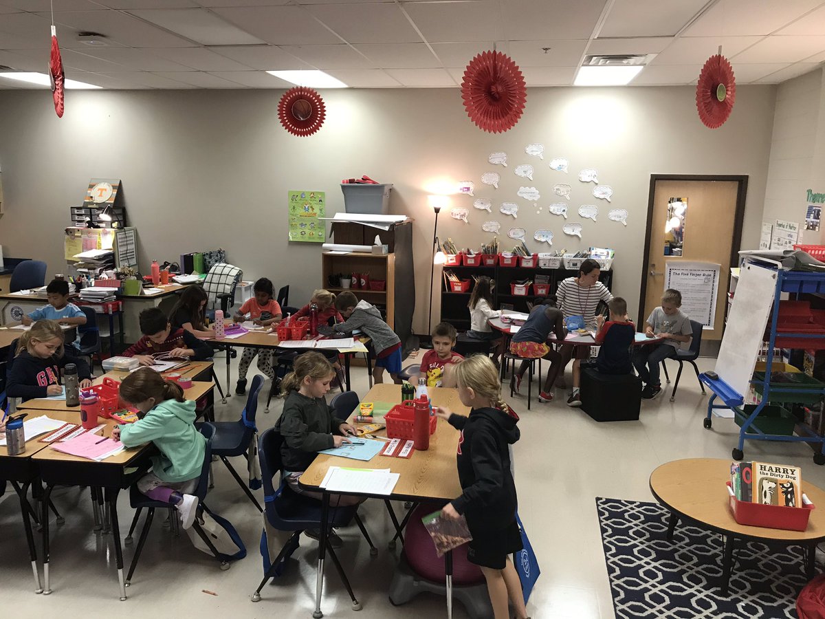 SBethPen's tweet photo. You know it’s a great day when it’s time for recess, but everyone wants to finish publishing their writing!#EastSideEaglepride https://t.co/G1ev1zz1Kz