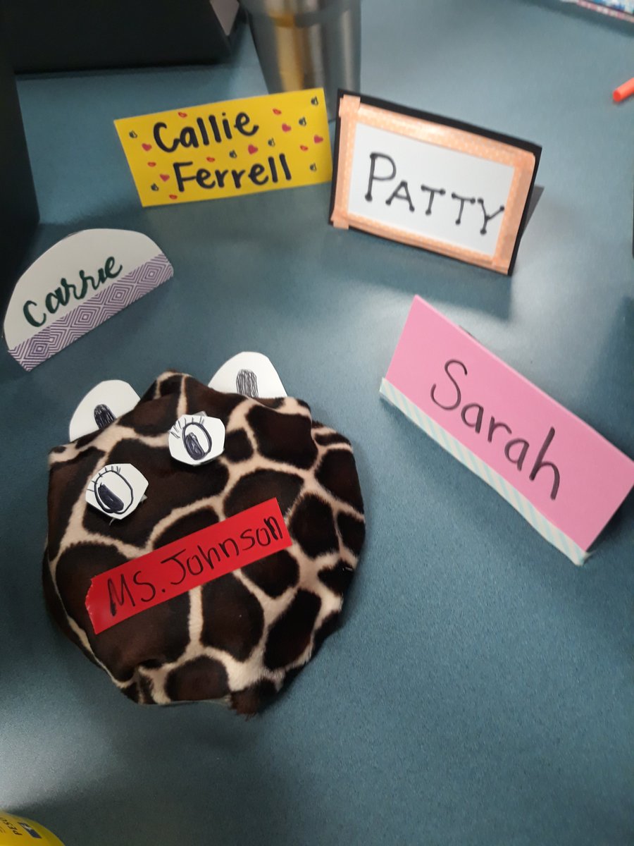 Princesspj1124's tweet photo. The great second grade team made name tags today in a different way! :) #WhosGotItBetterThanWest https://t.co/0s38ZTHv0T