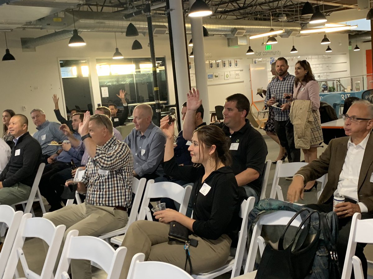 m_t_c_tweets's tweet photo. #Techtoberfest has begun! We're thrilled to be here at @galvanize celebrating #innovation with with our RMCA community. We've had a few pretzels 🥨🍻 and now it's time for our first pitch from @gridspaceinc! https://t.co/zh7LNBoldw