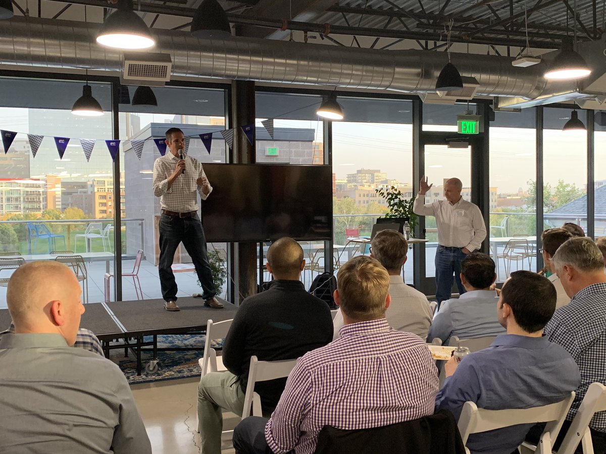 m_t_c_tweets's tweet photo. #Techtoberfest has begun! We're thrilled to be here at @galvanize celebrating #innovation with with our RMCA community. We've had a few pretzels 🥨🍻 and now it's time for our first pitch from @gridspaceinc! https://t.co/zh7LNBoldw