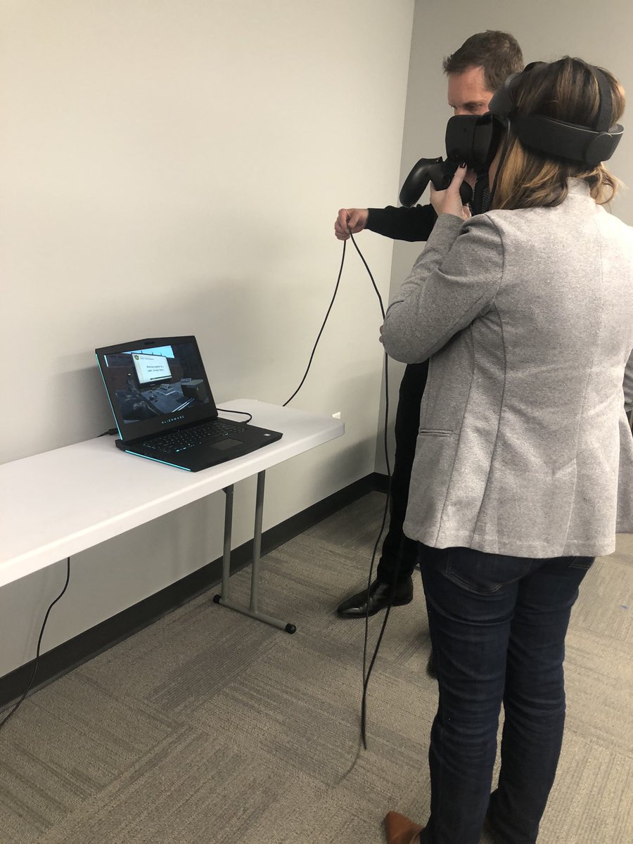jankittoe's tweet photo. @amfam team members trying out #VirtualReality training - allows learners to be present and focused + it is pretty cool #amfamlearning https://t.co/ktEwTipEjm