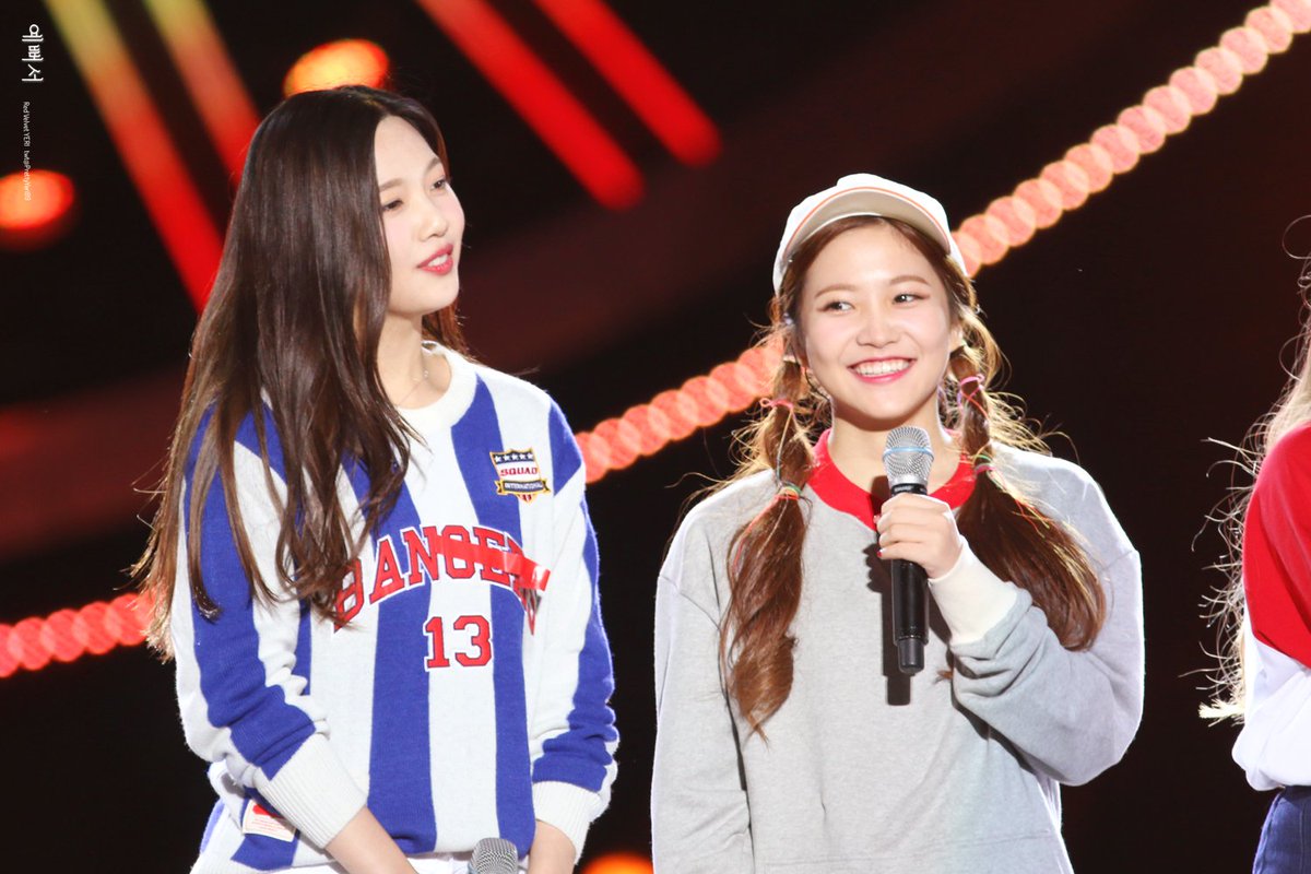 RedVelvetDrive's tweet photo. [COMPILATION] 151009 DPP Festival+OneK Concert

Irene: https://t.co/u2nWYhD3P9
Seulgi: https://t.co/rtyR4Z0IDn
Wendy: https://t.co/WT3N2cx5L0
Joy: https://t.co/OnLFePeehU
Yeri: https://t.co/REfl32Pc4p

https://t.co/qUOrpS3je1

#REDVELVET #레드벨벳 #IRENE #SEULGI #WENDY #JOY #YERI https://t.co/REDExPYQud