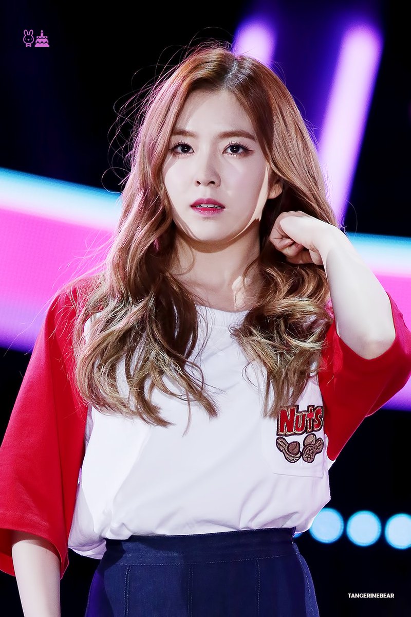 RedVelvetDrive's tweet photo. [COMPILATION] 151009 DPP Festival+OneK Concert

Irene: https://t.co/u2nWYhD3P9
Seulgi: https://t.co/rtyR4Z0IDn
Wendy: https://t.co/WT3N2cx5L0
Joy: https://t.co/OnLFePeehU
Yeri: https://t.co/REfl32Pc4p

https://t.co/qUOrpS3je1

#REDVELVET #레드벨벳 #IRENE #SEULGI #WENDY #JOY #YERI https://t.co/REDExPYQud