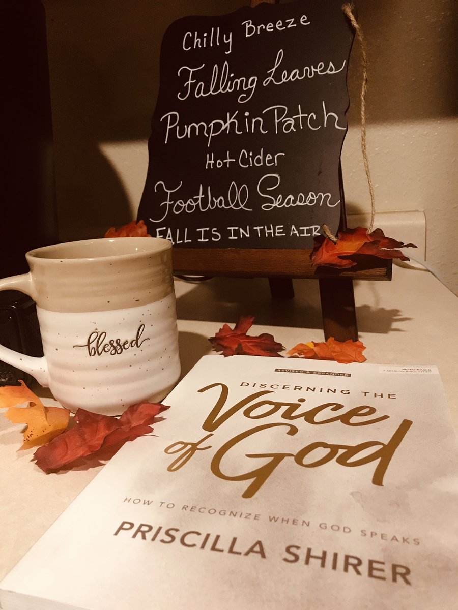 _KKelley's tweet image. 🍁🍂Started an amazing bible study by @PriscillaShirer the other day and I’m absolutely loving it! My heart is ready to listen Lord! 🍂🍁 #FallStudy #TheKey #YesLord