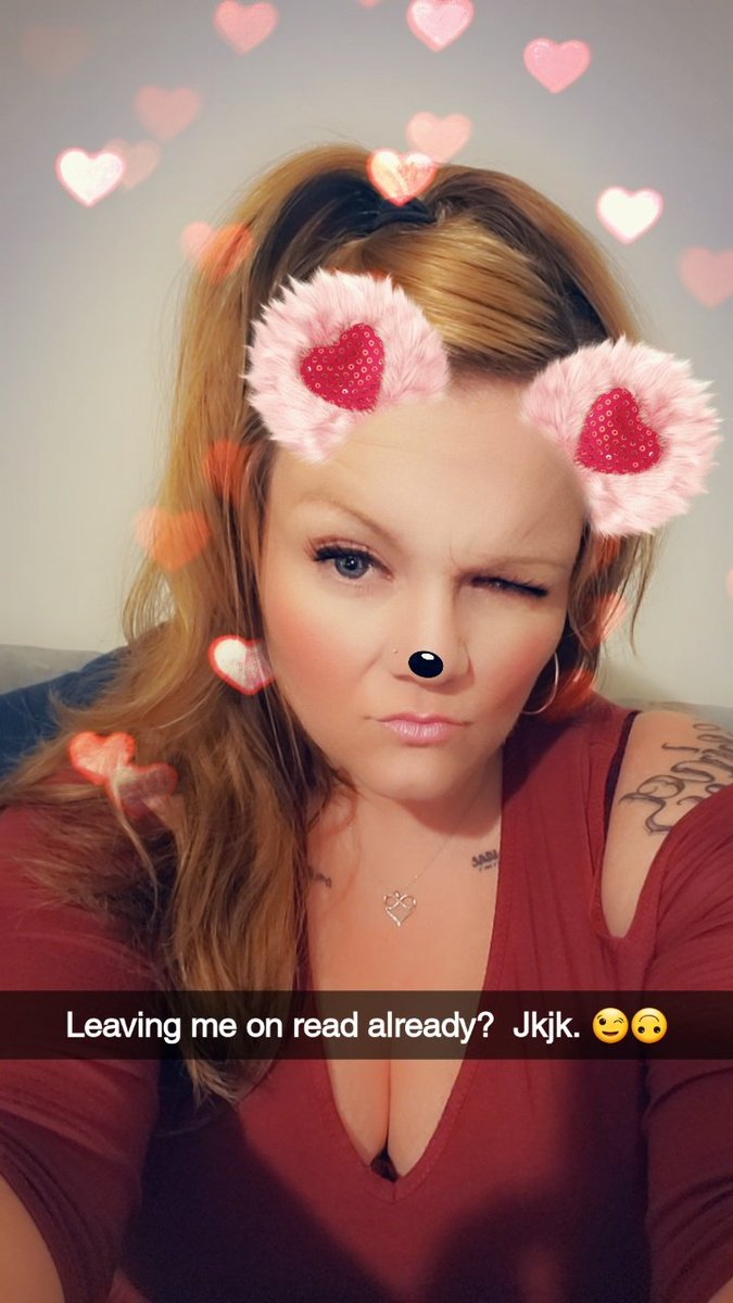 LylyBlueEyes's tweet photo. Between barely failing a test, moving, and homework I'm so done with this last week, but... I have another test next week and a house to unpack and organize.  F. M. L. https://t.co/qOOeIKlV7V