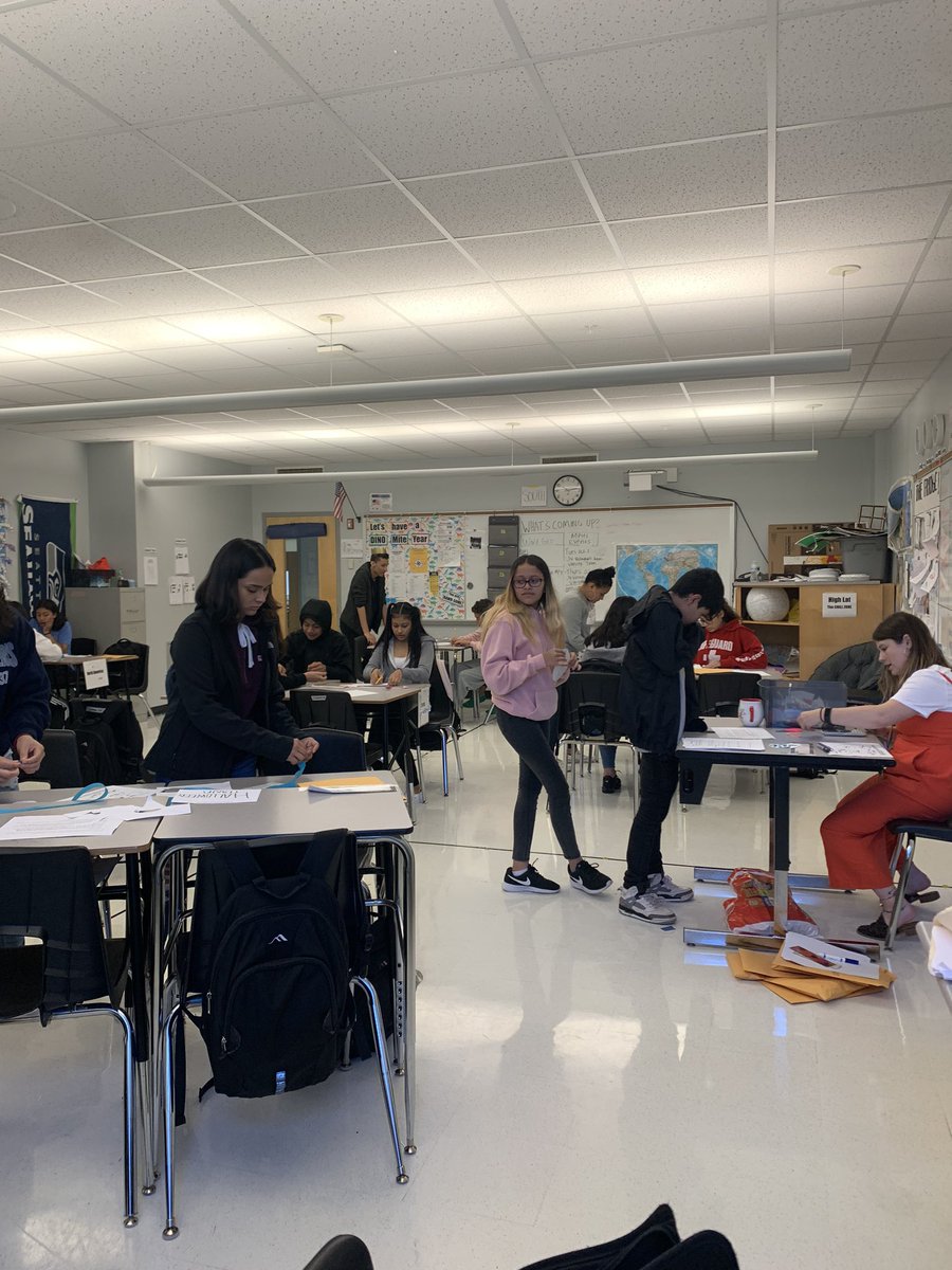 teacherdone31's tweet photo. Highlights of an Awesome Co-Teacher of World Geography!!
It’s the World 🌎 Trade game!!#understanduevendistribution #worldresources
#developedanddeveloping #countries #specialization #theseteensarelearning https://t.co/amN6DiqOUn