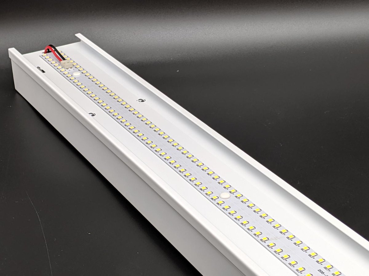 Auraled holds stock of our high-quality Collegium2 fitting for schools.

As we are a transparent company, we are not afraid to show the quality of our internal components.

Auraled: The home of LED lighting solutions

#led #quality #leddesign #lighting