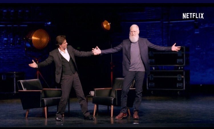 puvissha_offl's tweet photo. Great to see @iamsrk ji on the #lettermanshow ... he always keeps rocking for being one of the best entertainer in the world despite reaching the greatest heights yet never fails to still entertain everyone everywhere. A true entertainer. #SRKOnLettermanShow https://t.co/1wQ0Rmrz8J