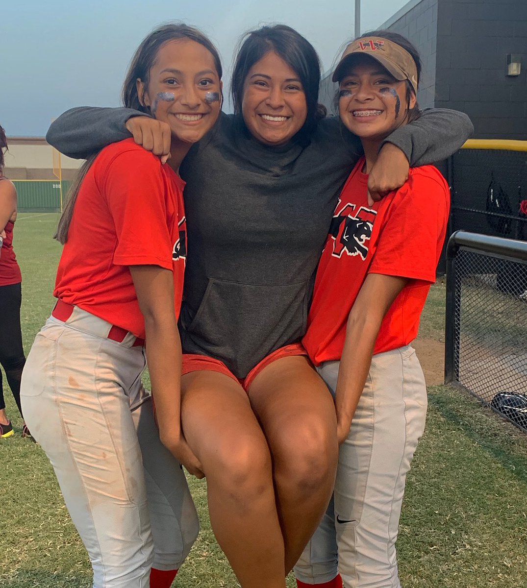 kalie_amos3's tweet photo. Regional Champs!! โค๏ธ #play4syd #boiiii #statebound #ilovemygirls @jagsoftball
@IGPSYD @RodneyDeLong @CoachBredbenner @CoachPinkerton @Strimp25 @GassoPatty https://t.co/2yOR9QPtgB