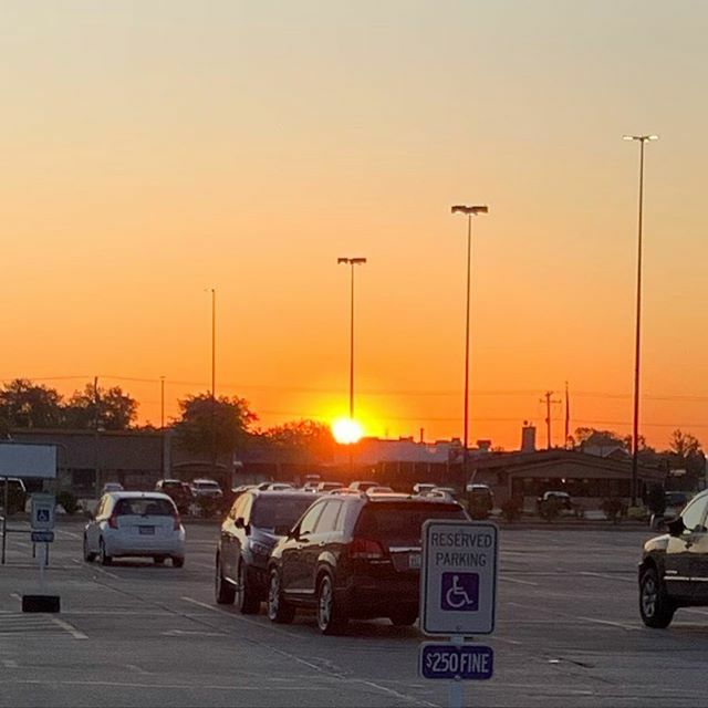 schwim3x6's tweet image. View outside @planetfitness this morning after my first workout in a while. #gettingbackintoit #hearthealth ift.tt/2Vsi9cd