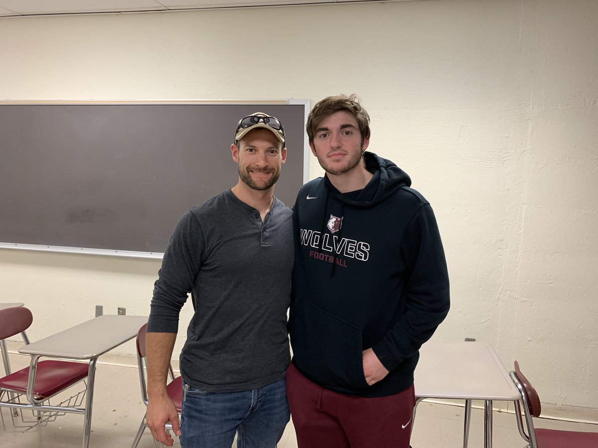 For Military Appreciation Week we had former PR player, West Point Grad & Army Veteran Barrett Rife share some of his words of wisdom with our team. Great to see him connect with current player & future Marine George Concialdi! #awesome #inspiring