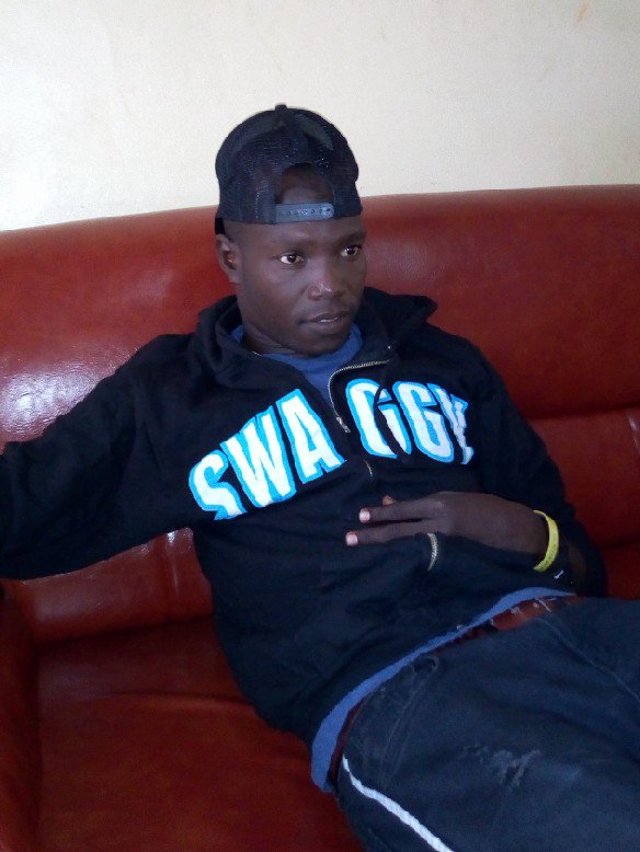 pazlo emmanuel tweet media