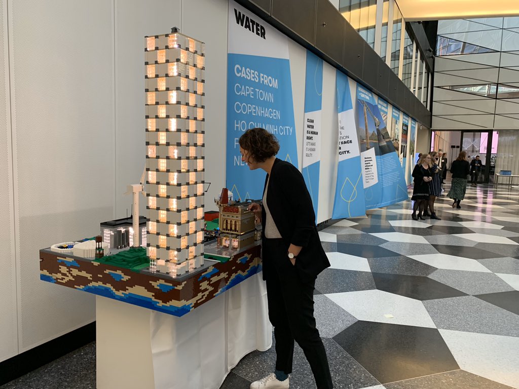 stateofgreendk's tweet photo. We are ready for the #Citiesandbusinessforum and to showcase 🇩🇰 green solutions to the @c40cities. If you are here visit our Waterville LEGO model showing water solutions in #TheFutureWeWant
@DanskIndustri https://t.co/CPyK0OJ7At