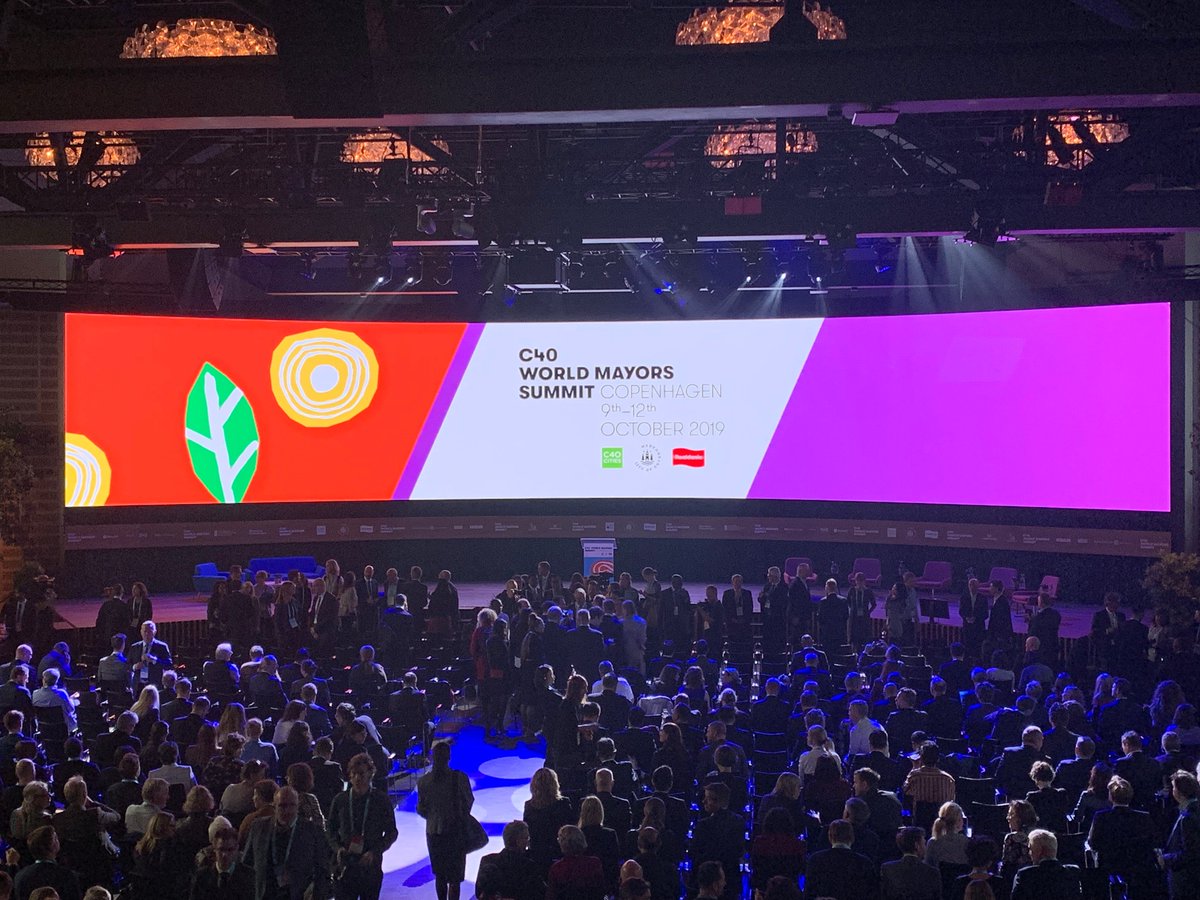 TUNE IN: the C40 World Mayors Summit is starting now! Join us via livestream as mayors and leaders around the world discuss how they're creating #TheFutureWeWant. 📺: c40summit2019.org/livestream/
