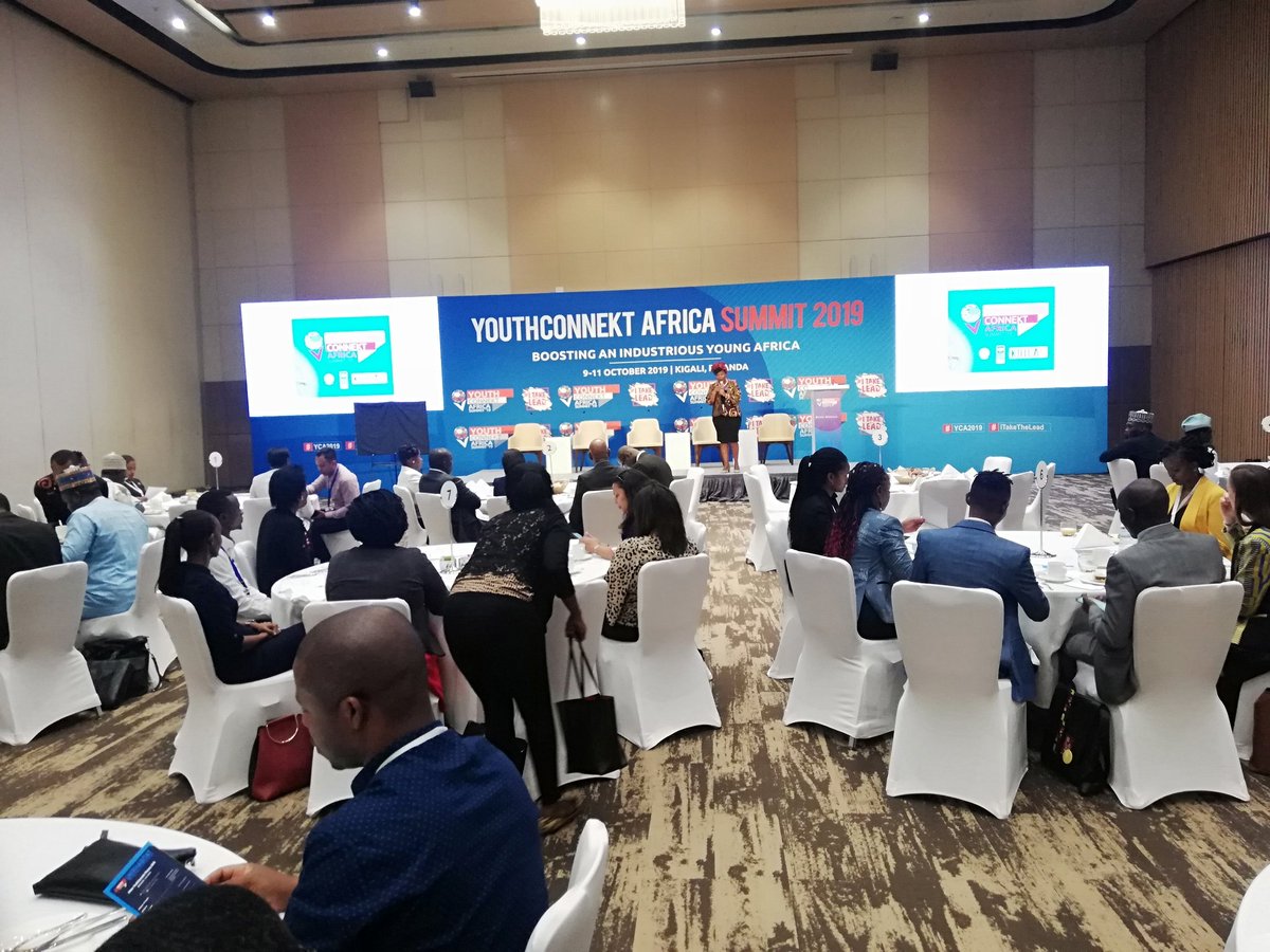 YouthConnektAf's tweet photo. Happening: Launch of the 2020 Commonwealth Youth Forum. The forum precedes the Commonwealth Heads of Government Meeting (CHOGM). The Minister of Youth @RMbabazi says the platform will be key in giving young people a platform to engage with leaders. #CYF2020 #CHOGM2020 #YCA2019 https://t.co/Y9bI3rKbmU