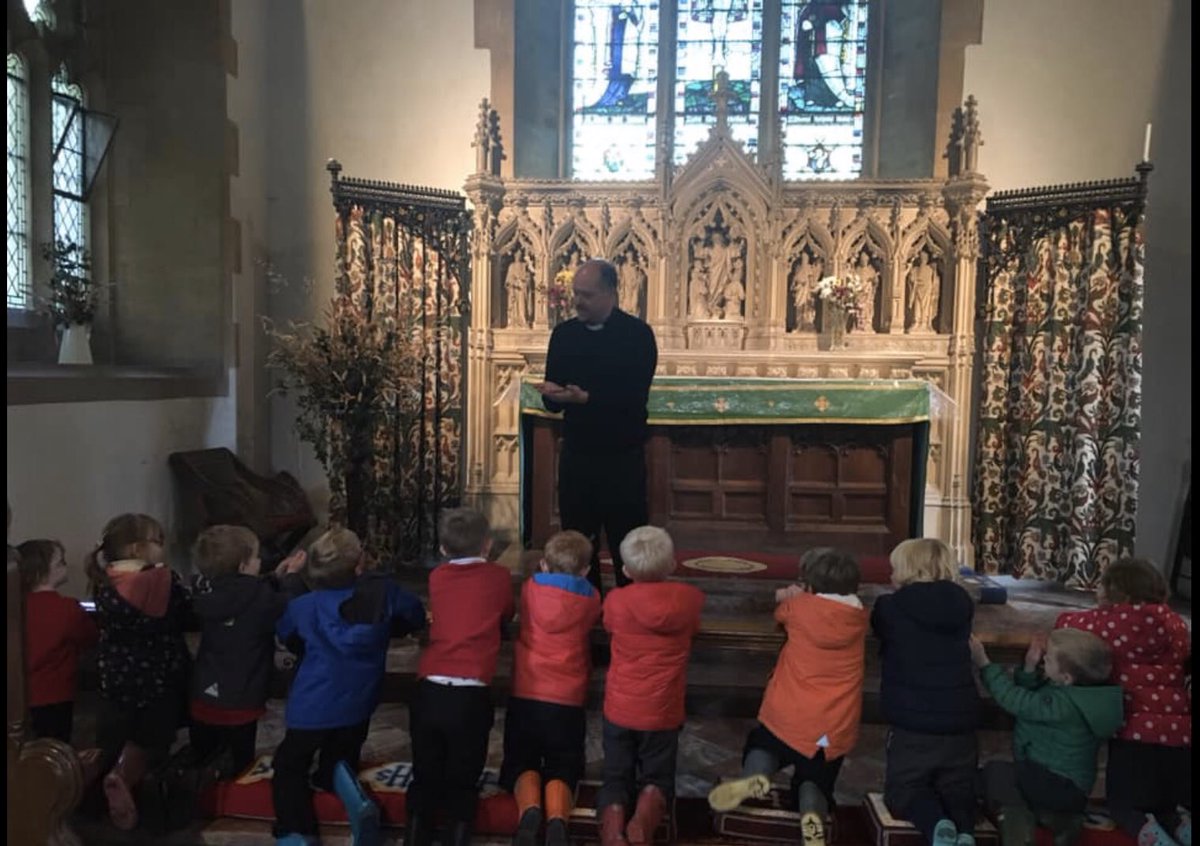 finstockrocks's tweet photo. What an amazing experience visiting our church. Very lucky to have a guided tour - thank you @forestbenefice https://t.co/nEiZwIPgUU