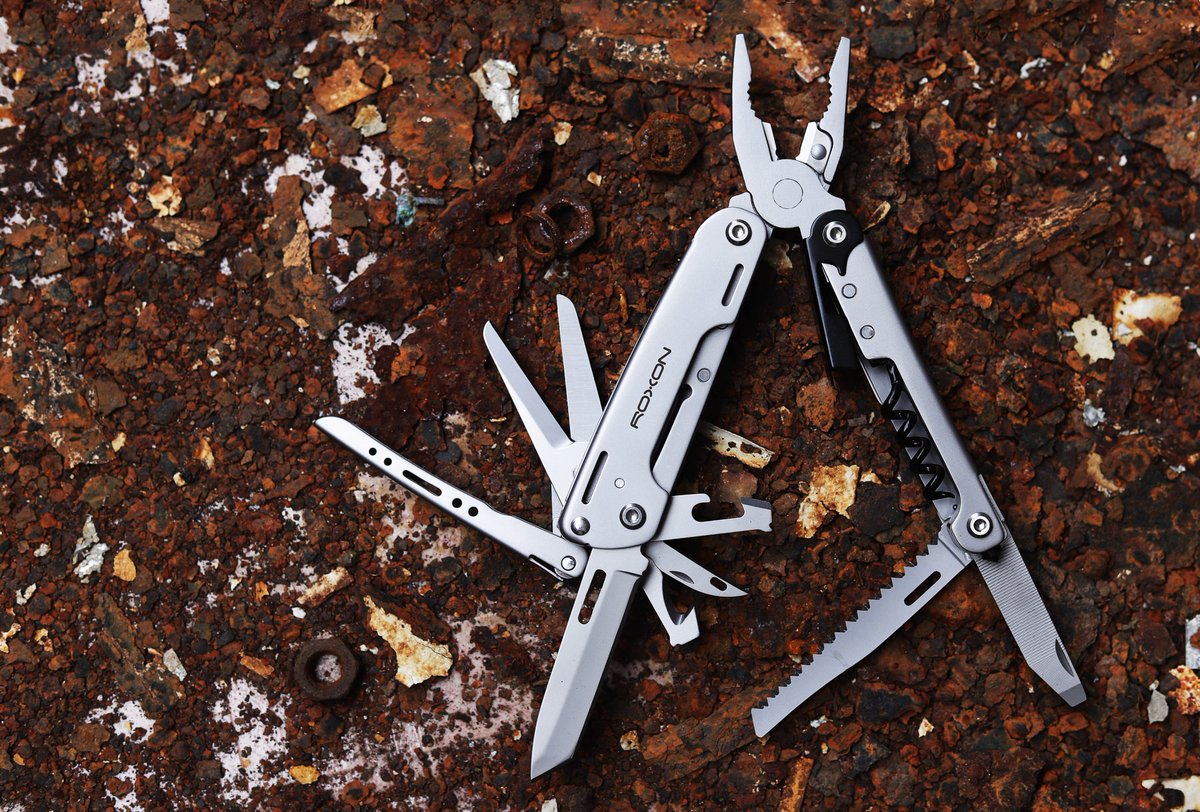 roxontool's tweet photo. The strong are never in fear of danger.#ROXON #storm https://t.co/OTKxJQFwX5