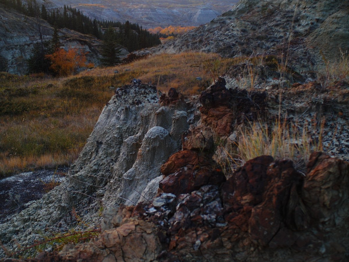 FlatlanderHank's tweet image. Got some pics on #October 6th @KyleTWN, but let me tell ya - The hands-down winner for #mostdifficult #badlands #terrain I've ever encountered is...  #DryIsland #ProvincialPark!! 😂