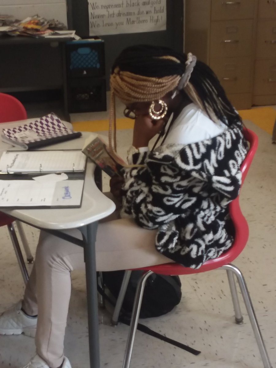 AvidMchs's tweet photo. Emphasis on Reading #literacy #ThisIsAVID @high_marlboro https://t.co/5ISzOixRUl