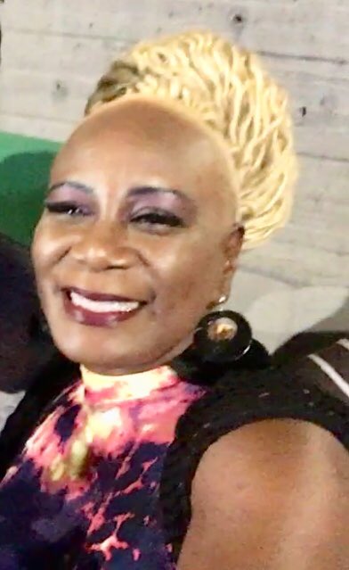 SandraFilms's tweet photo. I change wardrobe three times for both movies twice for Alimony and once for A Way Out my different looks what fabulous time in LA and the weather was beautiful God bless🙏🏾🙏🏾🙏🏾 Sandra Smith Award-Winning🏆 Filmmaker🎥🎬
#SandraSmithFilms. #OnTheRise https://t.co/UkVcJWINO7