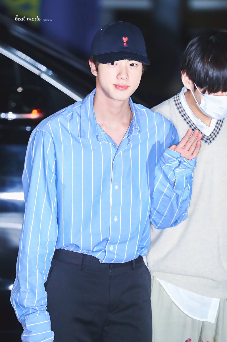 beatmode_1204's tweet photo. 191009 인천 출국
#김석진 #석지니 #진 #Seokjin #JIN 
#worldwidehandsome 
#방탄소년단 #BTS⁠ ⁠⁠ ⁠⁠ ⁠⁠ ⁠⁠ ⁠ 
@BTS_twt https://t.co/PTbFQmi9j8