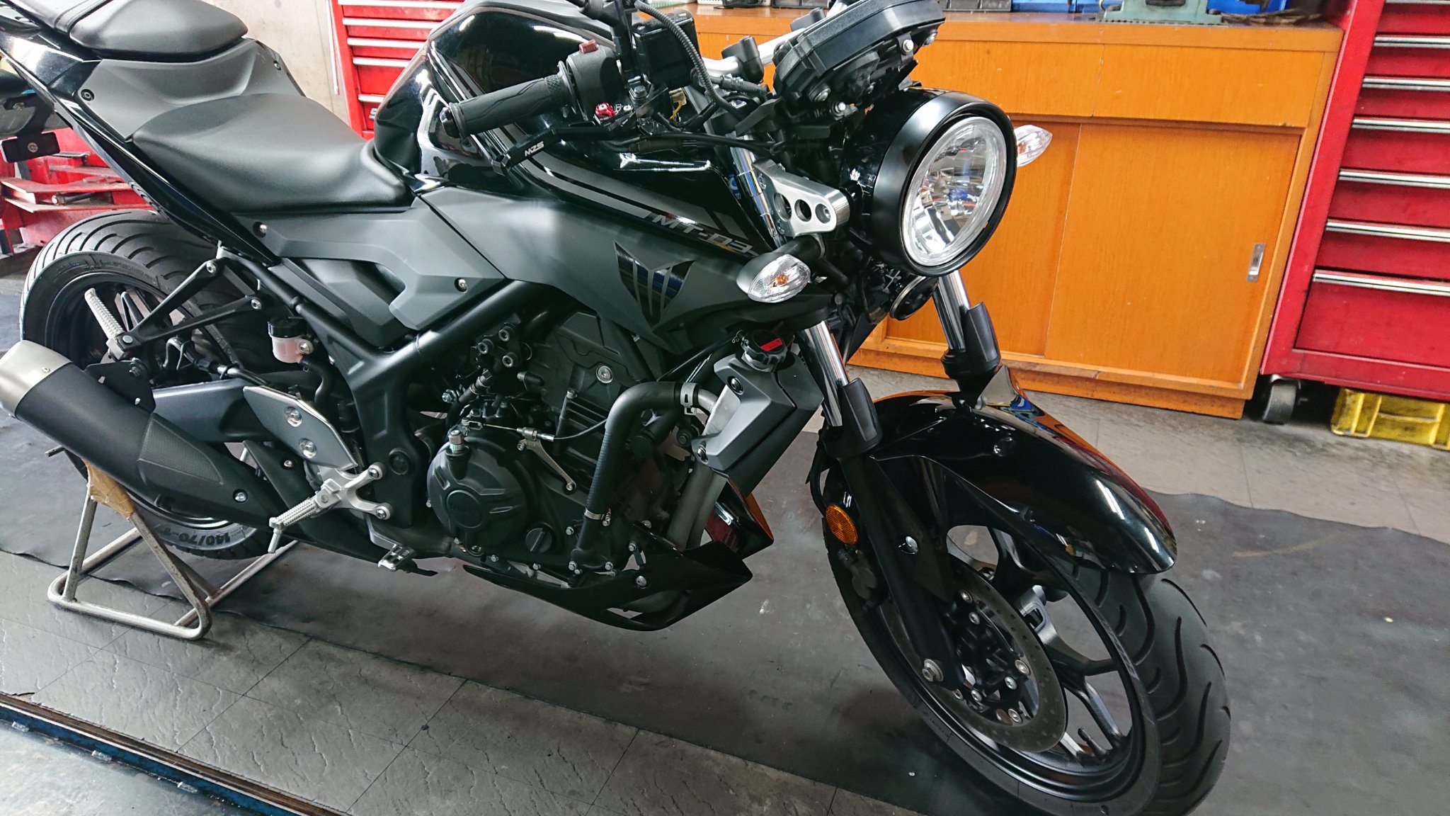 Ysp東淀川 スタッフ募集中 Mt 03丸目ヘッドライトカスタム致しました めっちゃかっこいいです 純正パーツを流用しますので 車検も問題なしです もちろんmt 25にも取り付けできますよ Ysp東淀川 Ysp Mt03 Mt25 Mt 丸目 丸目ヘッドライト Ysp東淀川 スタッフ募集中 Mt 03丸目ヘッドライトカスタム致しました めっちゃかっこいいです 純正パーツを流用しますので 車検も問題なしです もちろんmt 25にも取り付けできますよ Ysp東淀川 Ysp Mt03 Mt25 Mt 丸目 丸目ヘッドライト