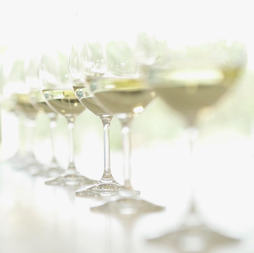 ¡Vamos a por un #FelizJueves! No pierdas de vista lo que te hace feliz y te alimenta el espíritu 💚

#DORueda #ComparteUnRueda

📸 <a href="/BodegasViore/">MejorConViore</a>