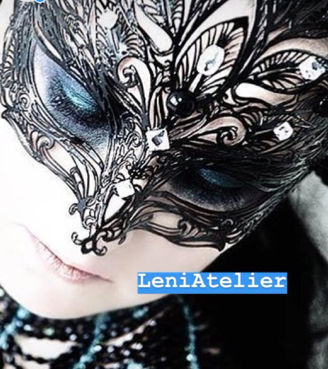 BBBAltFetBazaar's tweet photo. #LenisAtelier Sunday 20 October 
@BBBFetishBazaar #AlchemyEngland
 #TheOriginalAtelier by Alessio Benetti
#Headresses of unique and exquisite designs.
#Muzzles #Necklaces #Rings #Corsets #Sticks
#Gothic #Steampunk #Fetish #Jewellry
#Masks #tiaras https://t.co/GwZNKU6Htv