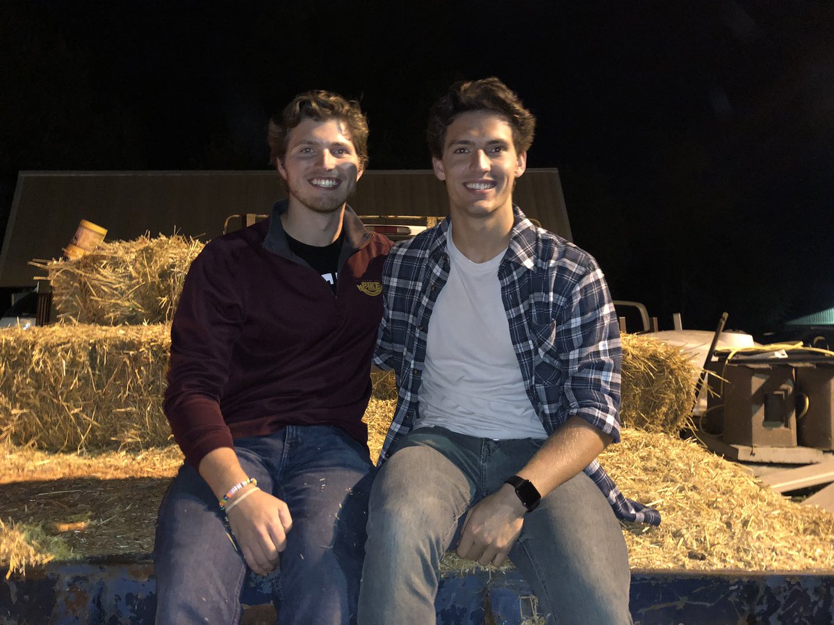 carson__combs's tweet photo. You thought I’d forget? Happy 21st birthday to my back to back years roommate! Back to bunk beds? @LoganSmith034 https://t.co/Oo3L0MbwbT