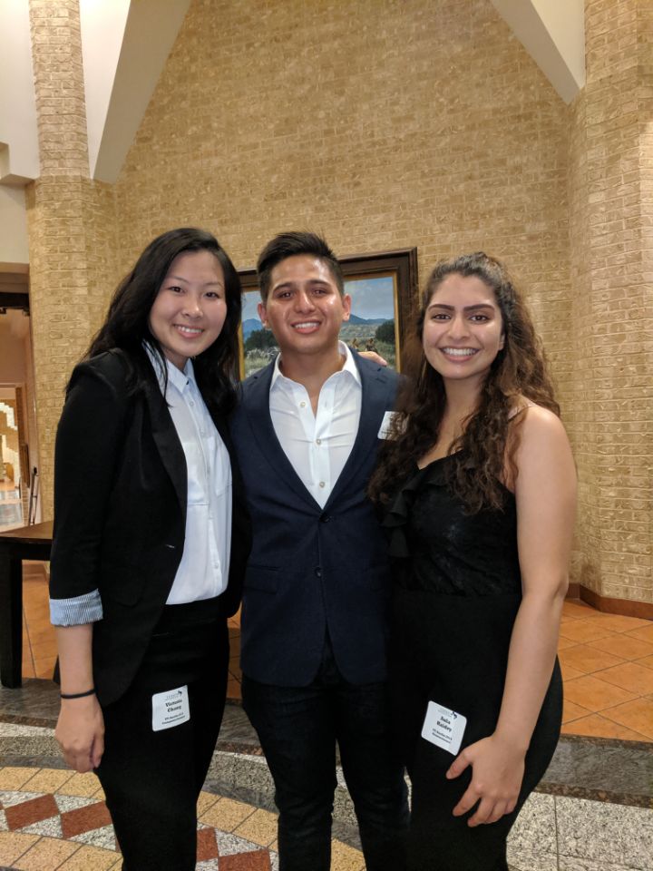 vttorres27's tweet photo. Great fall banquet so happy to see all my Terry Family! #Terryfam https://t.co/mXvTdEl7Na