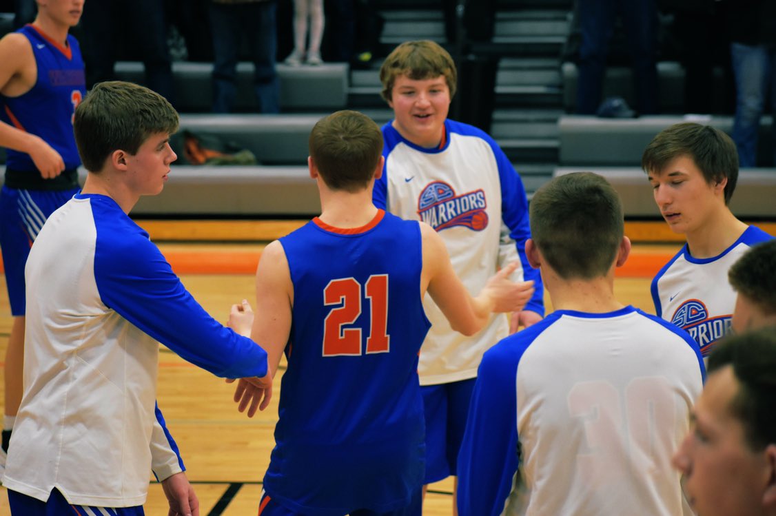 gladerade21's tweet photo. Never realized how much I would miss this 🙁 #morethanbasketball miss competing with my family #232days https://t.co/GlScTqwtbQ