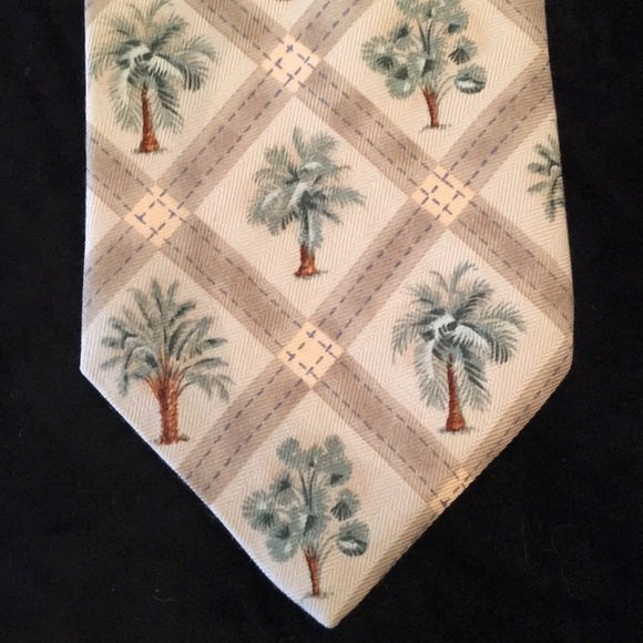 wglivingston's tweet photo. So good I had to share! Check out all the items I'm loving on @Poshmarkapp from @t_maye @milabellaful @JillFox10869861 #poshmark #fashion #style #shopmycloset #katespade #tommybahama #jordan: https://t.co/wHIM0t7jkx https://t.co/AopIfS7984