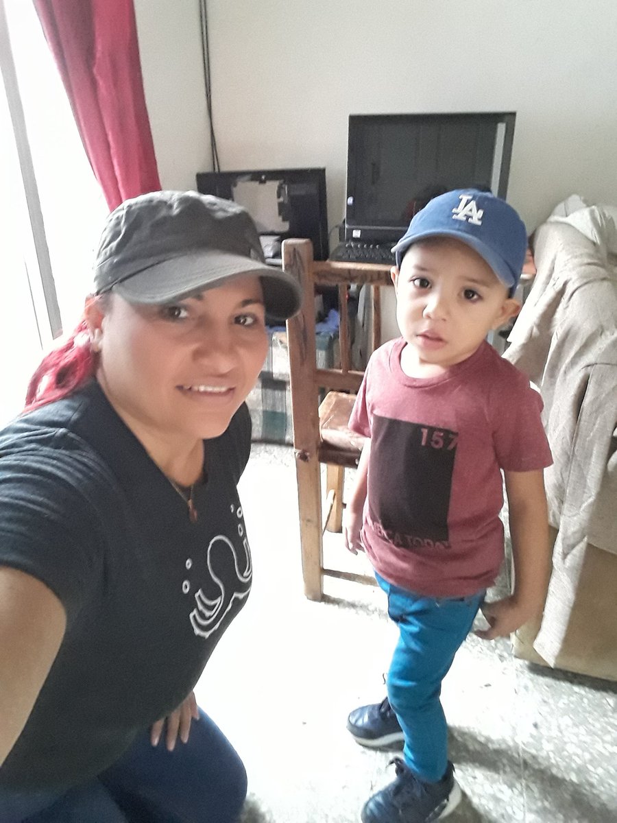 Aqui casual con mí príncipe azul😍