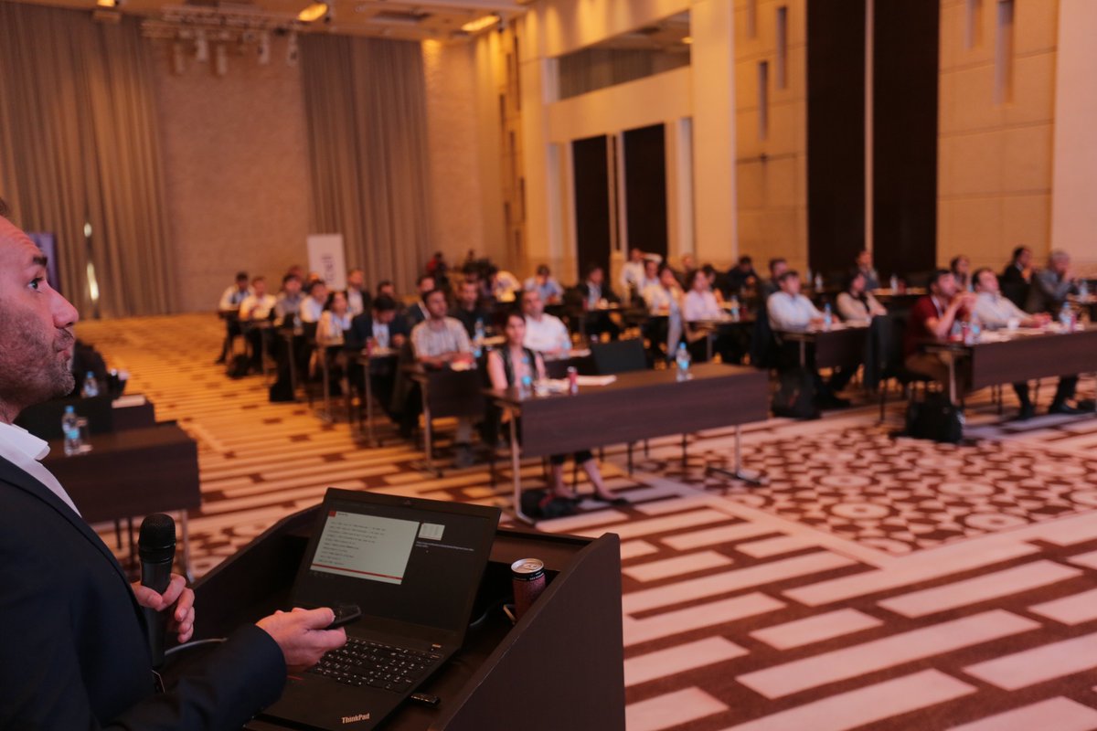 CentralAsiaOUG's tweet photo. #GroundbreakersTour EMEA #Dushanbe #Tajikistan #techconftj @KamranAgayev has been conducting session №1 and his topic is ''From DBA to Data Engineer - How to survive a career transition? @oracleace @oracleugs @OracleSysDev @groundbreakers https://t.co/cK3idQbj5q