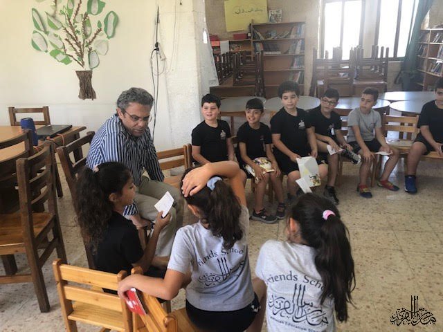FriendsRamallah's tweet photo. Lower School's Library hosted the Palestinian writer Khaled Juma; where third graders have the chance to discuss with him a novel and ask him questions
#RFS #RFS_Community #150th #PYP https://t.co/yx8O2ihG1W