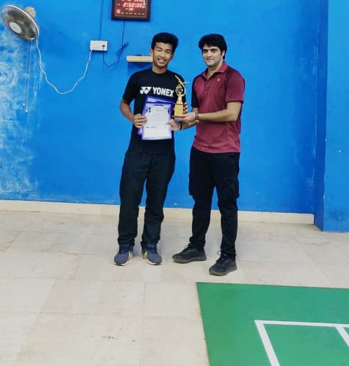 SETransStadia's tweet photo. Another proud moment for #TransStadiaAcademies as Bornabh Gogoi wins a silver & bronze medal at Yonex Sunrise #GujaratState #Badminton #Championships 2019.
#Congratulations Bornabh for getting selected for Nationals & receiving an opportunity to represent the State of Gujarat. https://t.co/axPOqkJoSH