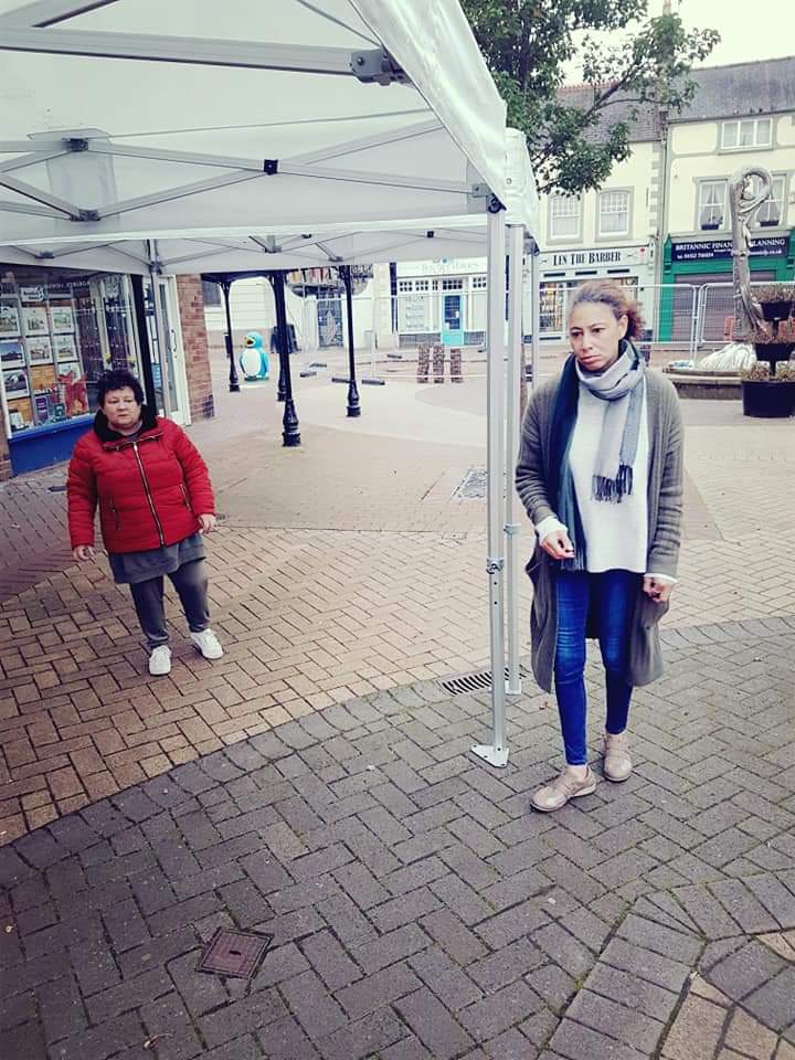 Off to set up the gazebos for today's market... I'll try to look happier than last week.. 🤣
#HolywellMarket Thursday 9-3pm