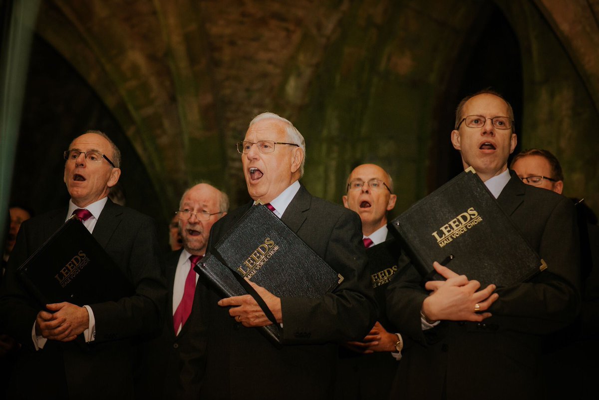 LeedsMaleVoices's tweet photo. A treat to perform @fountainsabbey dating from 1132. A wonderful accoustic and an atmospheric night as part of the Fountains by Floodlight series. Images courtesy of @LucyWhitePhotog #leedsmalevoicechoir #unescoworldheritagesite #fountainsabbey https://t.co/08QypSyCnn