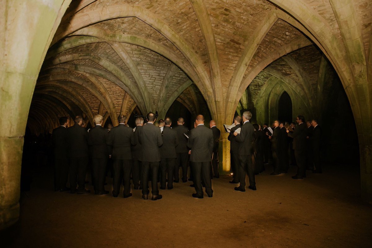 LeedsMaleVoices's tweet photo. A treat to perform @fountainsabbey dating from 1132. A wonderful accoustic and an atmospheric night as part of the Fountains by Floodlight series. Images courtesy of @LucyWhitePhotog #leedsmalevoicechoir #unescoworldheritagesite #fountainsabbey https://t.co/08QypSyCnn