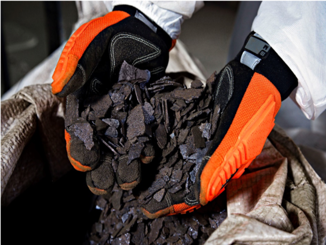 largo_inc's tweet photo. Ever heard of high purity #vanadium? Largo is one of only two major high purity #vanadium producers in the world. Our #vanadium is of high-standard grade and can be used for master steel-alloys, chemicals and catalysts.  #mining #vanadiummining #minerals https://t.co/ZquzoGatDO