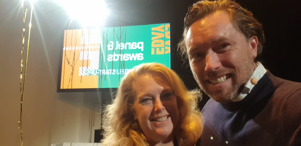 JenniferVanLent's tweet photo. At @Emerce_eDay EU Start-up awards with super-moderator @jasparroos #innovation #startup https://t.co/03lUnyqSMa